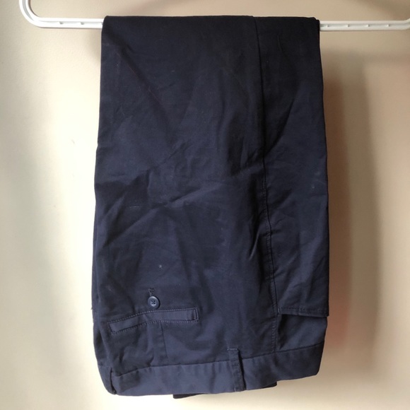 GAP navy khaki pant - Picture 2 of 5